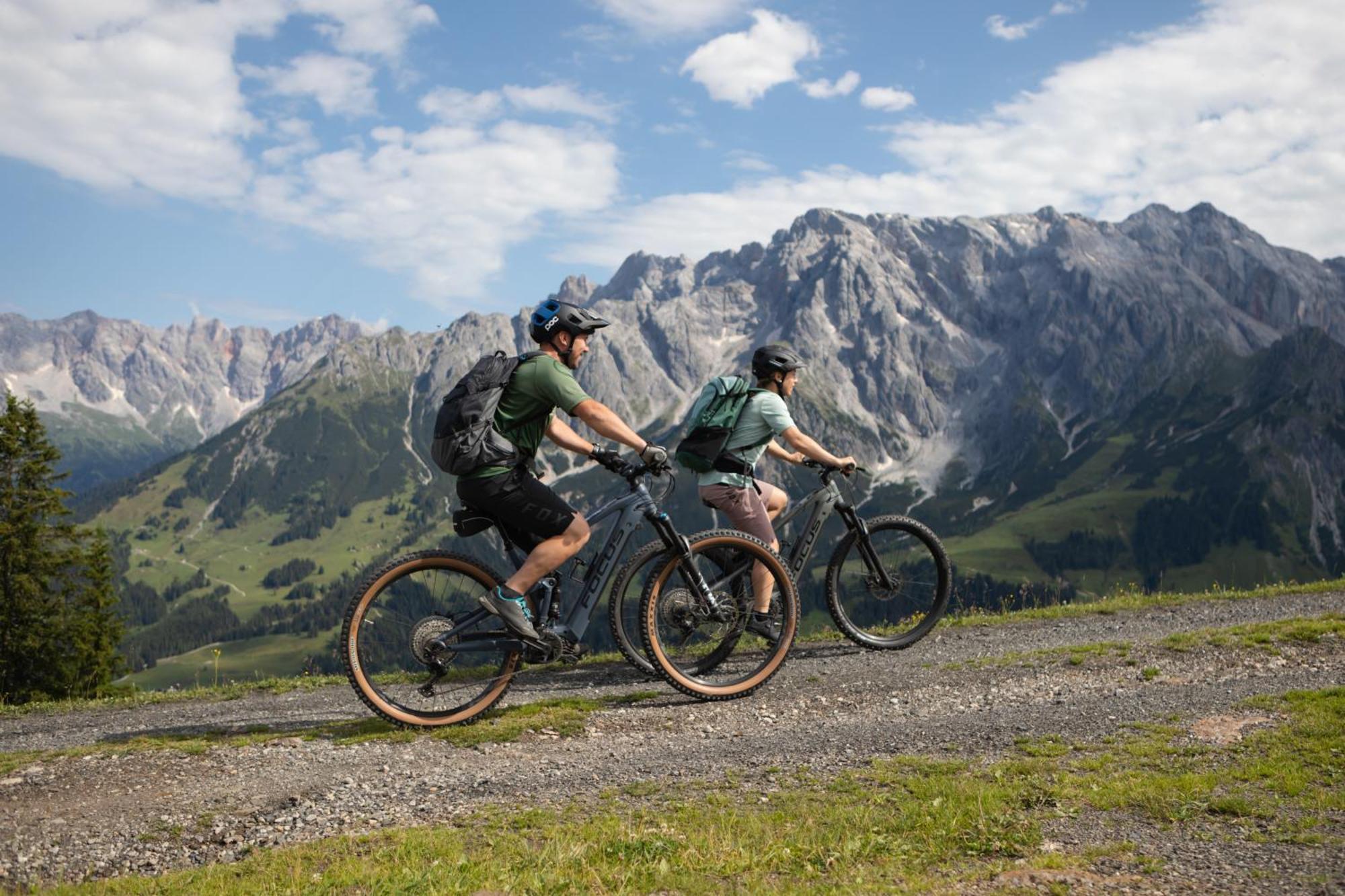 House Of Huetter - Wachtelhof & Spa Maria Alm am Steinernen Meer Eksteriør bilde