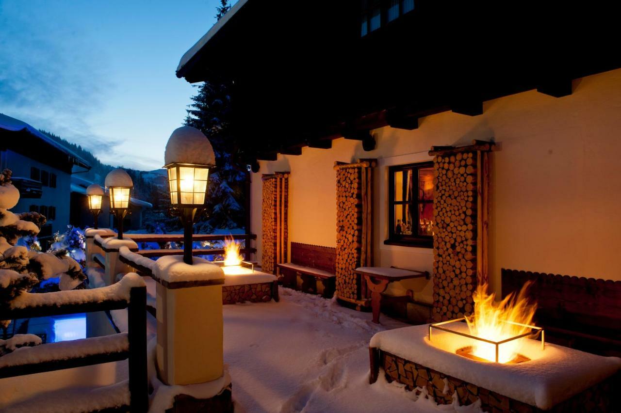 House Of Huetter - Wachtelhof & Spa Maria Alm am Steinernen Meer Eksteriør bilde